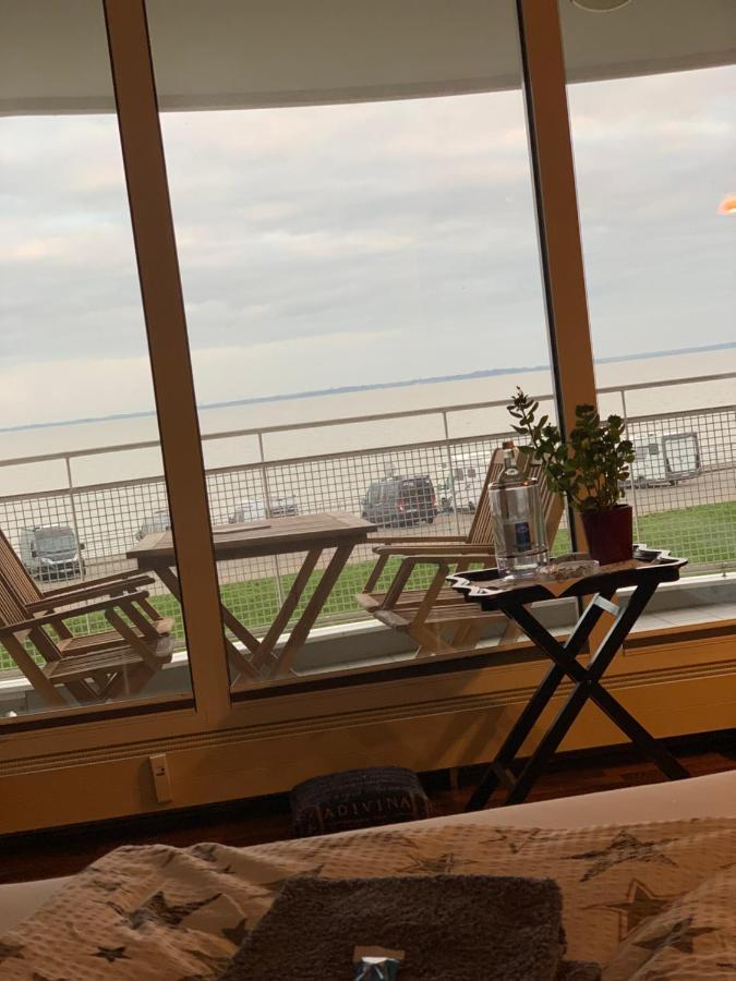 Studio Mit Meerblick Und Grosser Loggia - Direktzugang Zur Nordsee 빌헬름스하펜 외부 사진