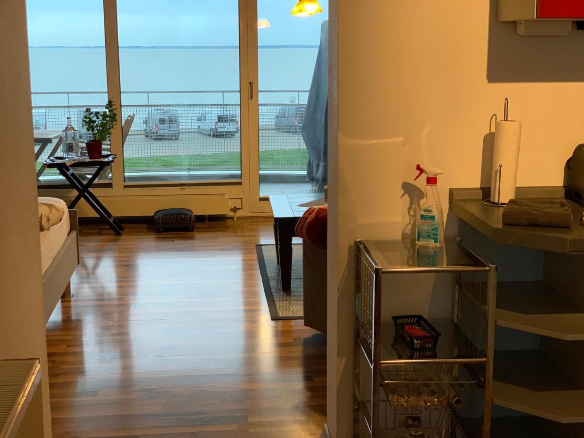Studio Mit Meerblick Und Grosser Loggia - Direktzugang Zur Nordsee 빌헬름스하펜 외부 사진